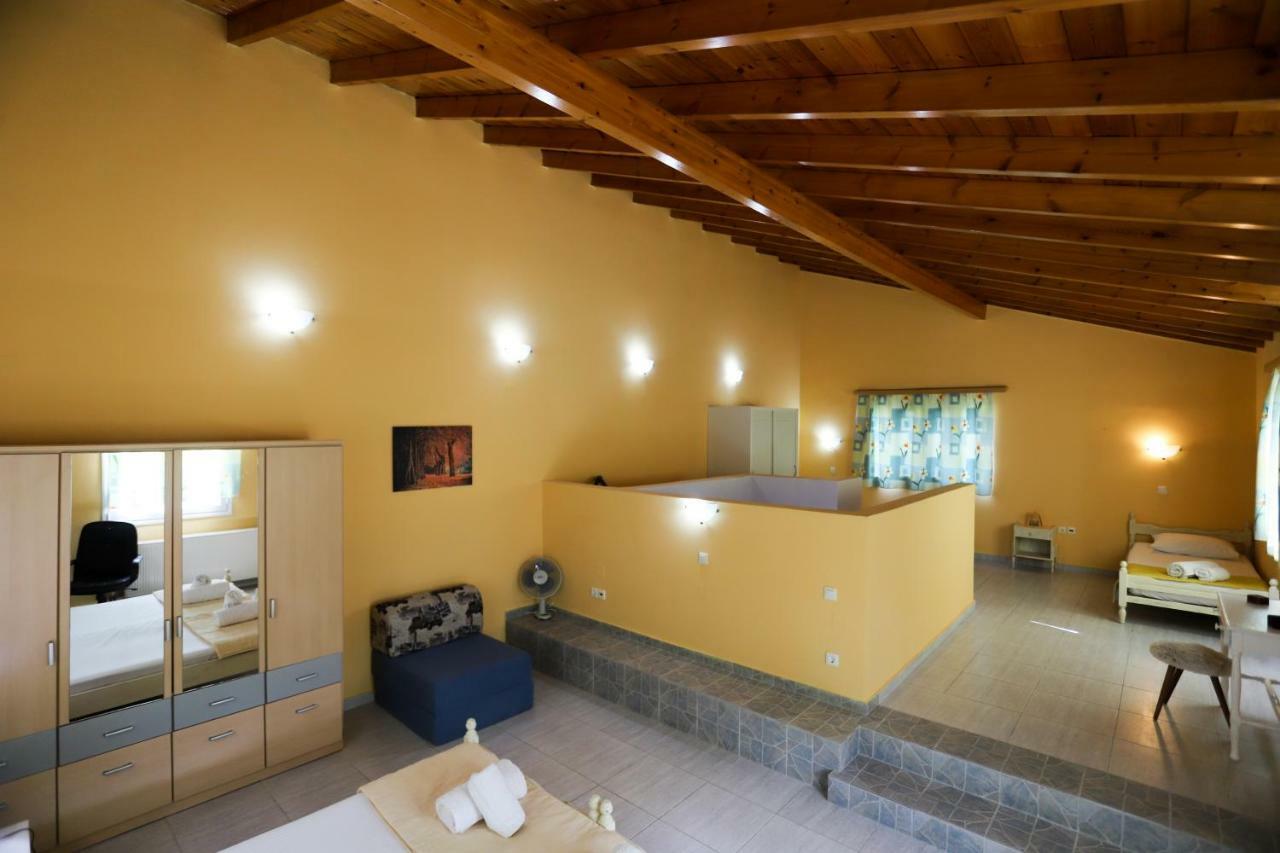 George'S Sweet N' Cozy Maisonette In Ipsos Corfu Exteriér fotografie